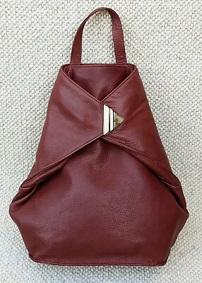 £34.95 • Buy Visconti Small/medium Genuine Leather Backpack Or Shoulder Bag. 32x26x11cm.