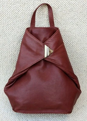£34.95 • Buy Visconti Small/medium Genuine Leather Backpack Or Shoulder Bag. 32x26x11cm.