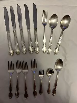 WM Rogers Eagle And Star IS Mark Silverplate Mountain Pattern 13 Piece + Child • $24.99