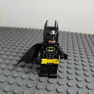 Lego Minifigure Batman 2012 • $12.50