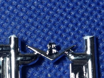 $6.99 • Buy 🌟 V8 Grill Emblem 1955 Ford Panel Truck 1:24 Scale 1000s Model Car Parts 4 Sale