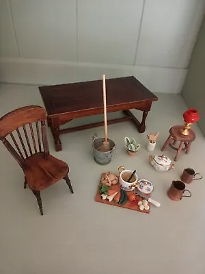 £23 • Buy Dolls House Furniture 12th Scale Kitchen Set