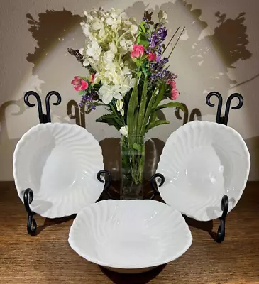 Set Of 3 Johnson Brothers Cereal Bowls Swirl White Ironstone England Vintage • $15.99