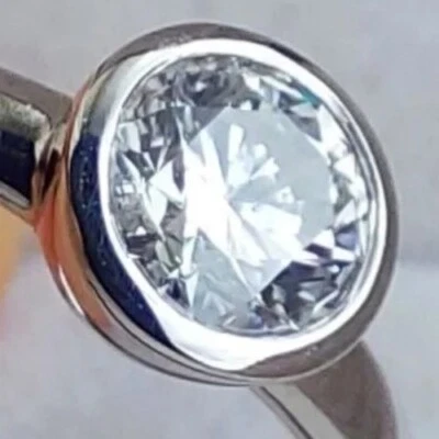 £899.99 • Buy 18Ct White Gold Rubover Diamond Solitaire Engagement Ring Hallmarked Size K
