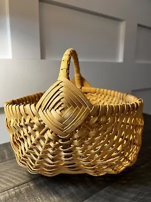 Large Split Buttocks Primitive Egg Gathering Basket Handmade Woven W/Handle • $13.99
