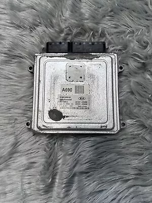 2011-2013 Kia Sportage Engine Control Unit ECU 391372G690 Module 350-13d4 • $34.99