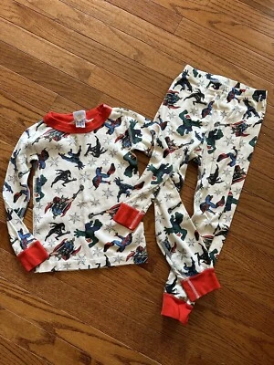 $10 • Buy Hanna Andersson Marvel Holiday Pajama Set 4T