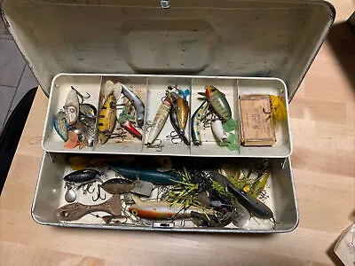23+ Vintage And Antique Wooden And Plastic Lures And Spinners + Tackle Box Lot • $99
