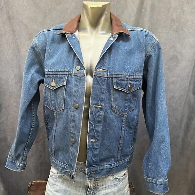 Vintage Marlboro Country Store Denim Jean Jacket Size Medium • $46