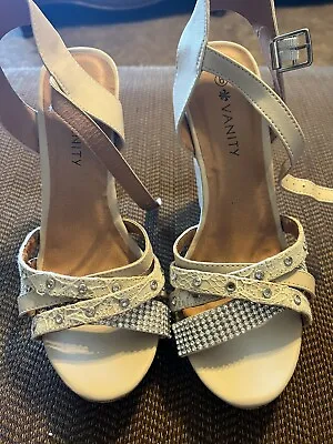 Vanity High Heels For Womens Size 9 Worn Once 4 Inch High Heels • $13