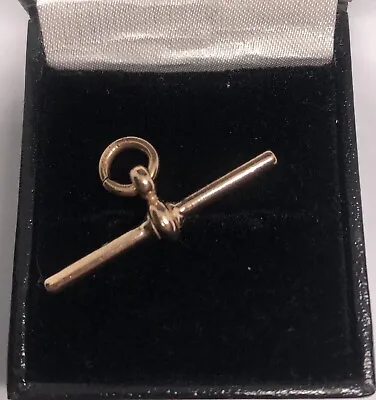 9ct Solid Rose Gold Vintage T.Bar • £150