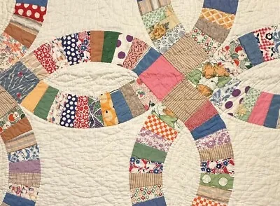 Vintage Cutter Quilt Piece 17” X 24”  Double Wedding Ring Pattern  Feed Sack #1 • $29.21