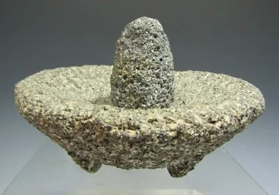 Mexican Central America Volcanic Metate & Mano  • $75