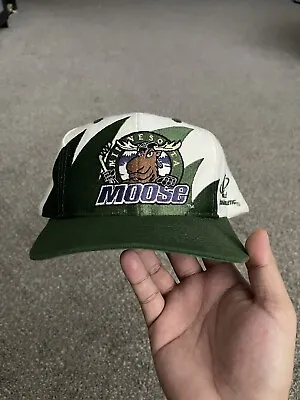 Minnesota Moose Logoathletic Sharktooth Green • $550