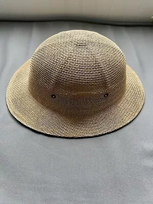 VTG Brookstone Woven Molded Straw Safari Colonial Jungle Pith Helmet Hat USA • $29.99