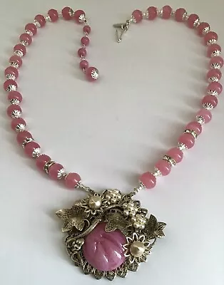 Vintage Miriam Haskell Signed Pink Cabochon Pendant Necklace • £259.43