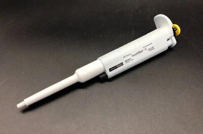 $99 • Buy Oxford Benchmate II MicroPipette 20-200µL P200 Single Channel Manual Pipette
