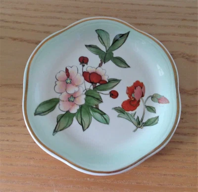 £2 • Buy Royal Worcester  Palissy  Red Poppy Pin Dish - Good Condition