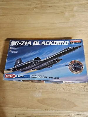 Monogram #1109 USAF SR-71A Blackbird Snap Tite Model Kit 1:110 Scale NOB • $15.99