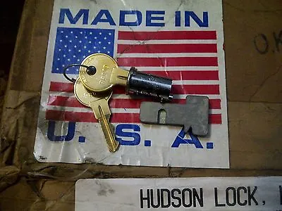 (2 DIFFERENT #'s) Hudson R8009R80?? Metal Desk Drawer T-Bolt Lock Key Lot  • $9.22