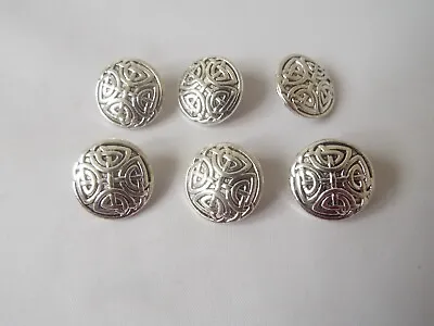 6 X Lovely Celtic Knot Metal Buttons 16mm Sewing Knits Silver Colour P90 • £3.89