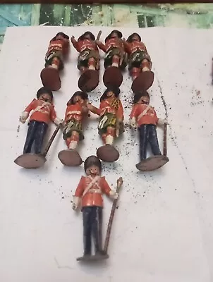 Vintage Britains Lead Toy Soldiers • £20