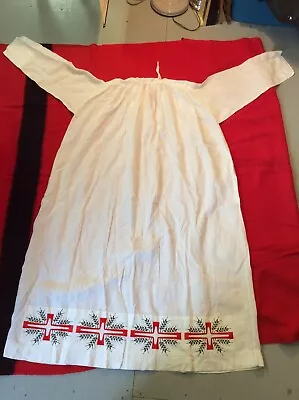 VINTAGE OLD CATHOLIC RELIGIOUS VESTMENT SURPLICE With  RED CROSS • $47.08