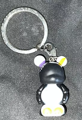 Disney Vinylmation 1.5 Jr. Junior Series It’s A Small World : Penguin Keychain • $9.99