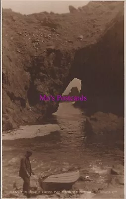 Cornwall Postcard - Cadgwith The Devils Frying Pan  HM488 • £3