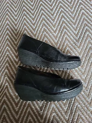 £1 • Buy Fly London Wedge Shoes Size 3