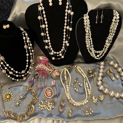 Vintage To Now Costume Jewelry Lot Springtime Flowers Some Signed • $16