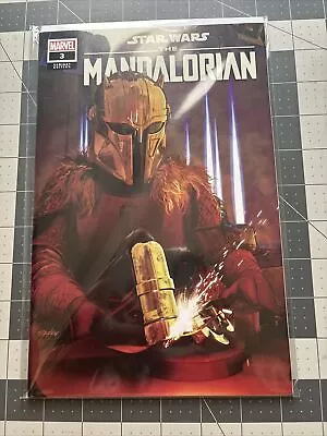 New STAR WARS THE MANDALORIAN #3 Mike Mayhew Variant 1st App Armorer • $150