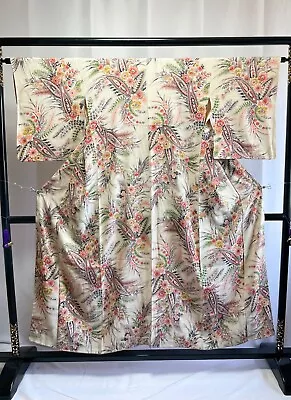 Vintage Japanese Kimono - Beautiful Kimono Robe • $38