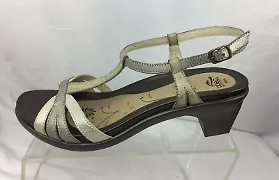 Abeo Taupe Gray Crackled T-Strap Buckle Ankle Strap Heel Sandals Women's US 10 N • $16.99