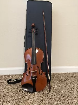 Yamaha V7 4/4 Student Violin Outfit • $850