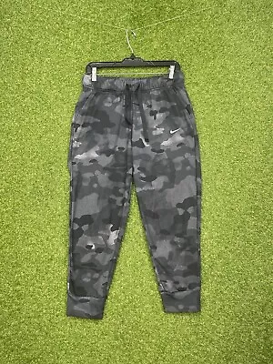 Nike French Terry Camo Sweatpants Men’s Medium • $19.99