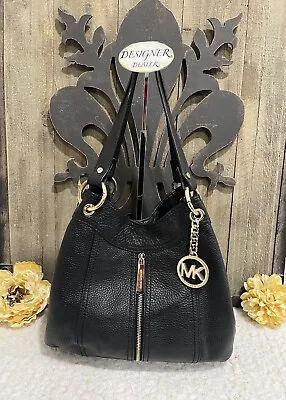 Authentic MICHAEL KORS Moxley Black Leather Shoulder Bag VGC • $79.99