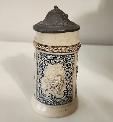 Antique 1/16L A.Diesinger DRGM 154927 German Hunting Dog Miniature Beer Stein #2 • $15