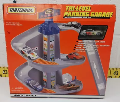 NIB Matchbox Tri-Level Parking Garage Multilevel Garage And Track Set 1999 (SR) • $126.37