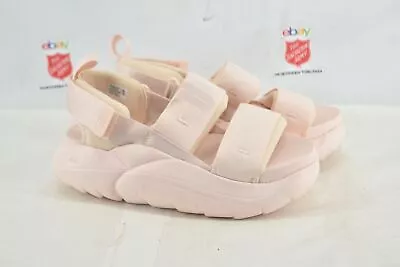 UGG LA Platform Sandals Women's Size 8.5 (4494S) • $9.99