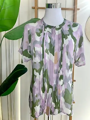 $35 • Buy Massimo Dutti Pattern Shirt Women’s Size 36 EU Or 8 AU 