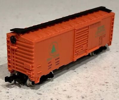 Model Power N Scale 3447 Maine Central 40’ Single Door Boxcar MEC #14785 • $14