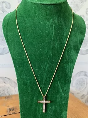 18Ct Stunning 0.50Ct Diamond Cross & 18ct Gold 18” Necklace • £505