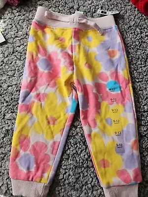 Baby Girls 9-12 Month Clothes Bundle • £6