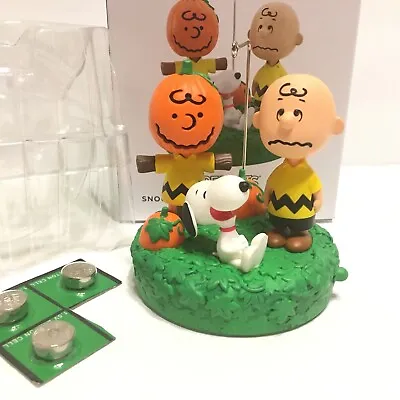 2022 Hallmark SNOOPY'S SCARECROW SHENANIGANS The Peanuts Gang Halloween Ornament • $15.68