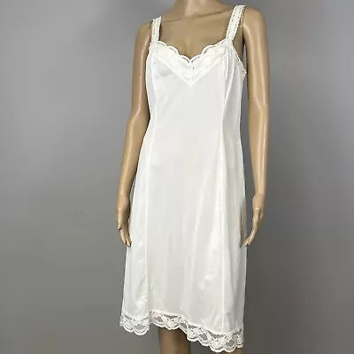 Vintage Olga Full Slip Size 40 White Lace Stretch Elastic Wide Straps Nylon 1325 • $27.95