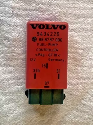 Volvo 850 C70 S70 S90 V70 V90 V70R 850R OEM Fuel Pump Controller Relay Red 103 • $11.95