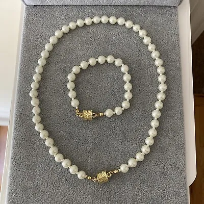 Vintage Faux Pearl Necklace And Bracelet With Goldtone Barrel Magnetic Closure • $9.99
