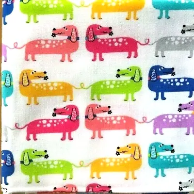 Dogs Sausage Dog Dachshund Pup Cotton Quilting Crafts FQ • £3.50