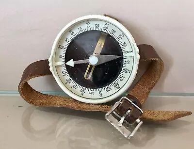 Vintage Tourist Soviet USSR Luminophore Coated Wrist Simple  (Boy-scout). • $29.99